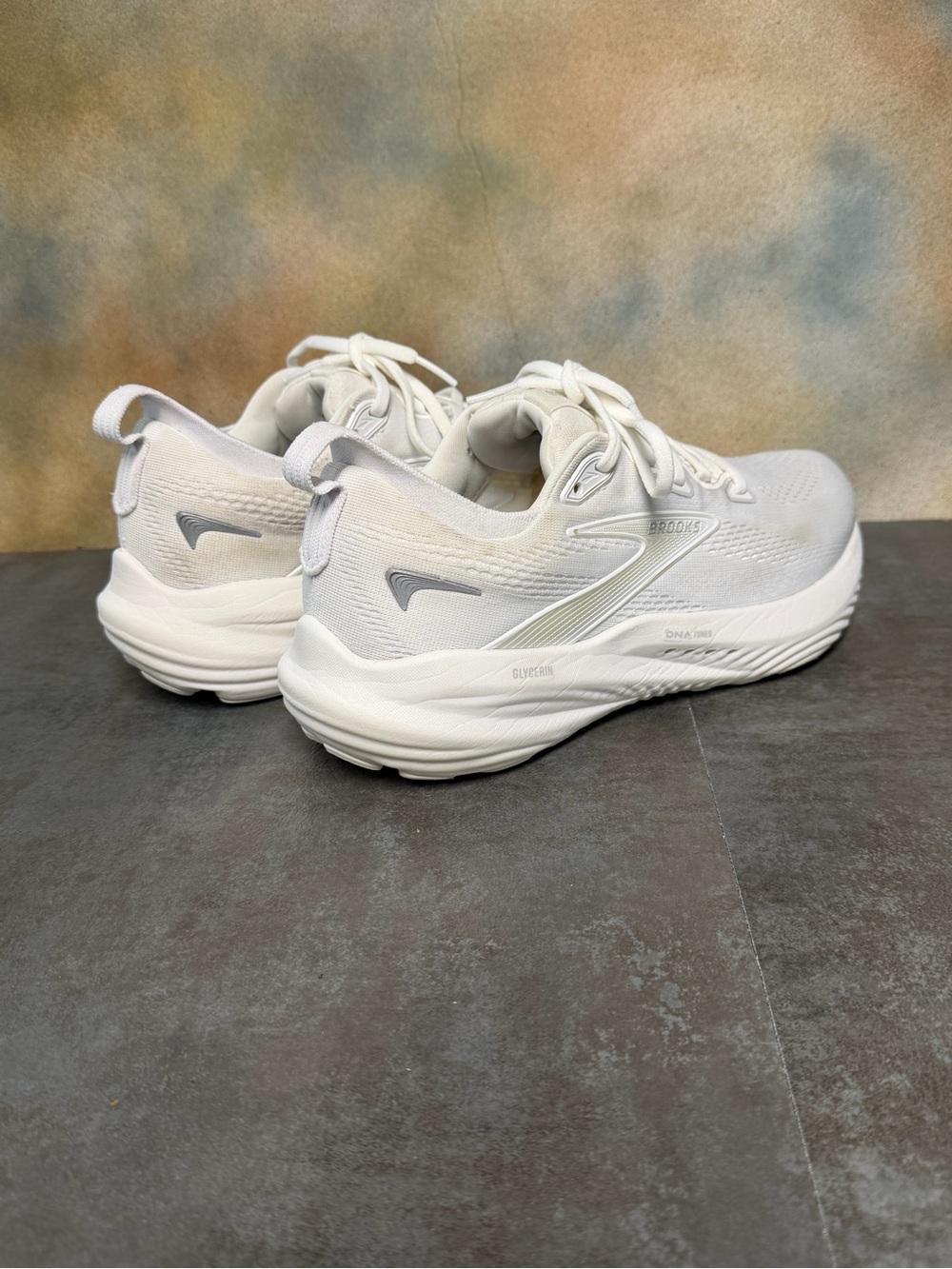 Brooks Glycerin 22 Women's White Running Shoes 1204341B151 Size 8.5B - Picture 10 of 16